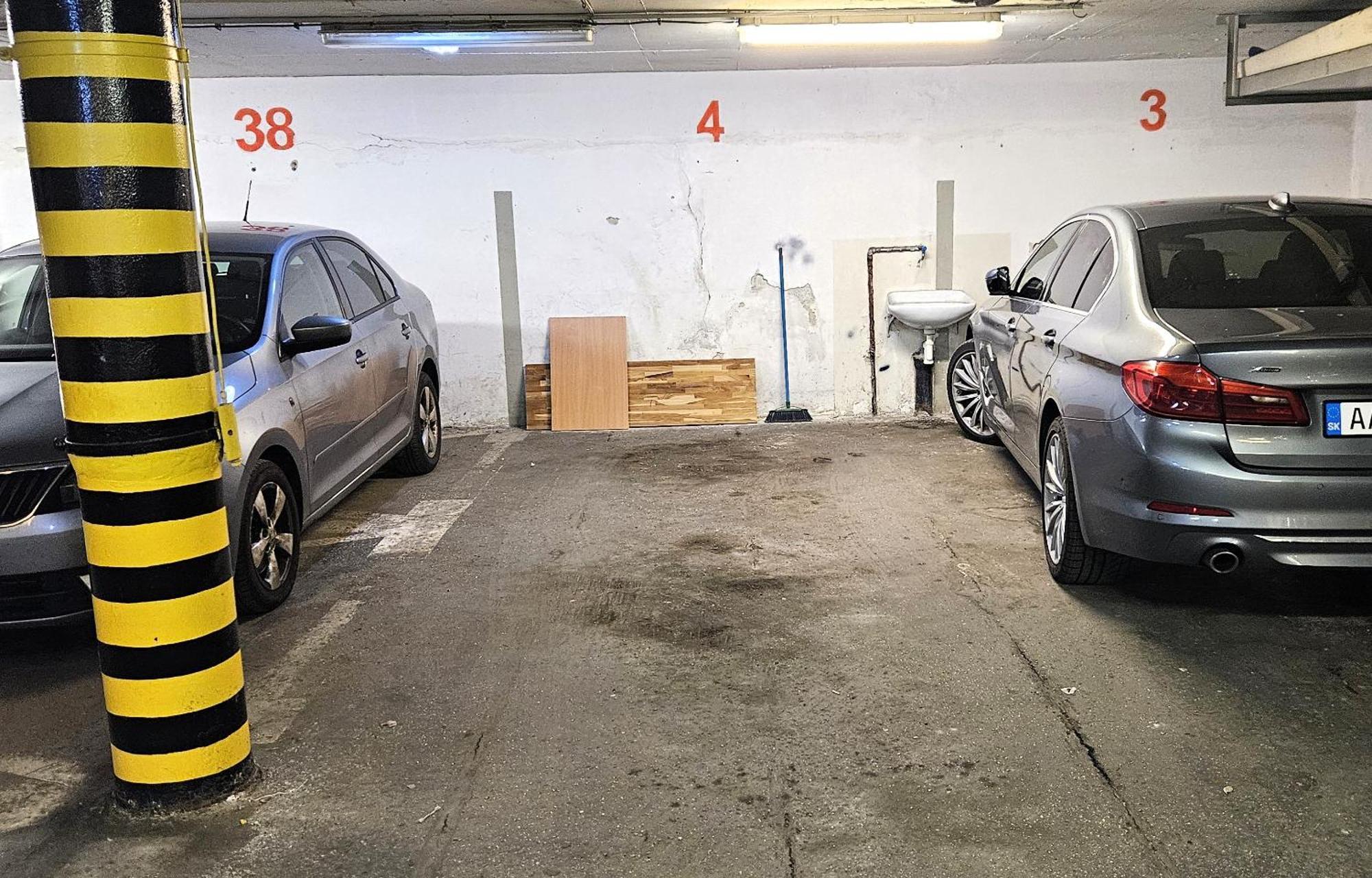 Panorama View Design Apt In Old Town - Free Parking Bratislava Buitenkant foto